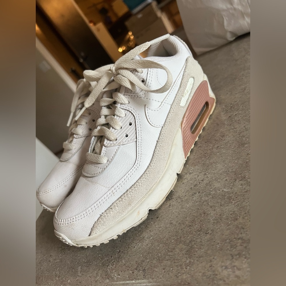 Nike Air Max 90